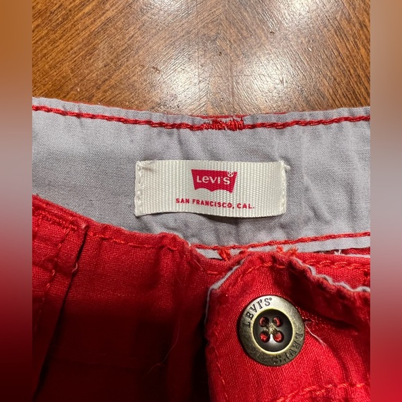 Boys Levi’s Shorts - Picture 5 of 6